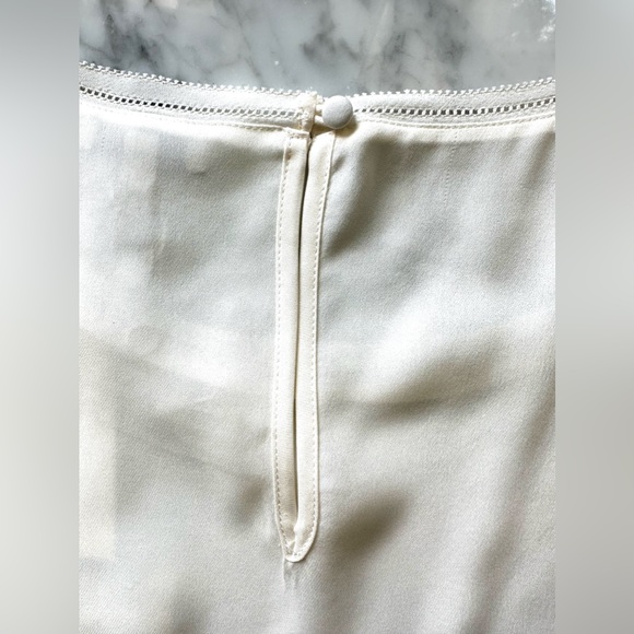 NWT Joie Hina Silk Blouse in Porcelain - Picture 9 of 14